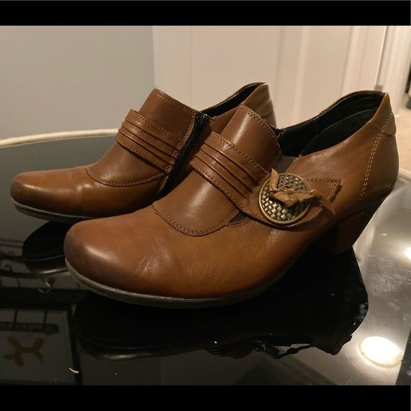 Genuine Leather Shoes - Picture 8 of 11